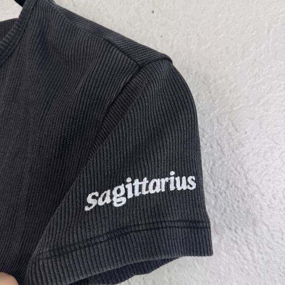 Free People Sagittarius Top Womens XS Horoscope Crop Baby Tee Laundry Room NEW - Picture 3 of 10